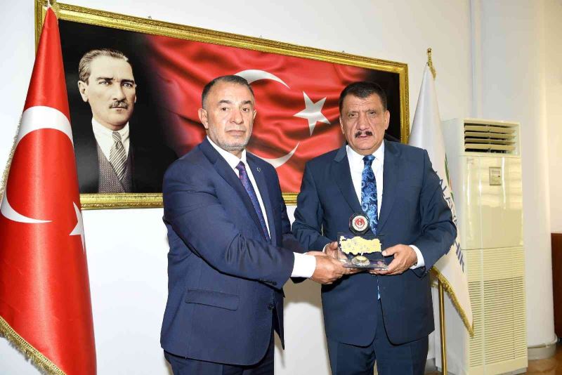 Öndeş’den başkan Gürkan’a ziyaret
