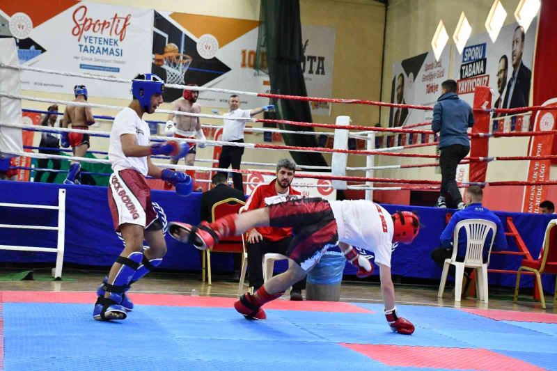 Kick Boks Zafer Kupası başladı
