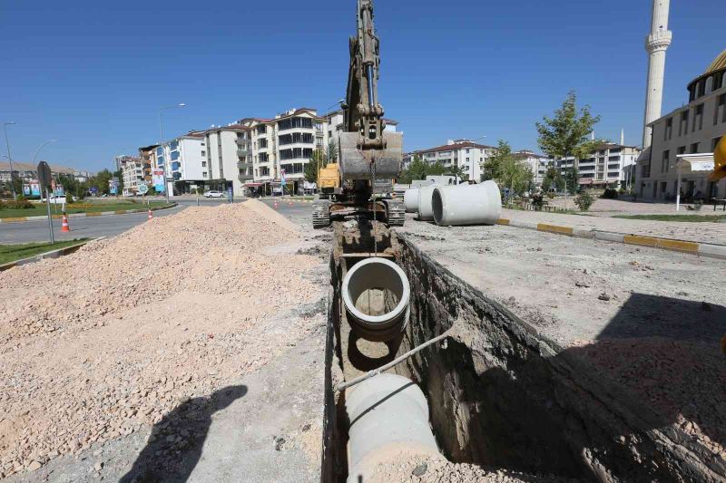 Başkan Şerifoğulları, “Şehrimizi güçlü altyapısı ve kalıcı hizmetlerle en güzel şekilde yarınlara hazırlıyoruz”
