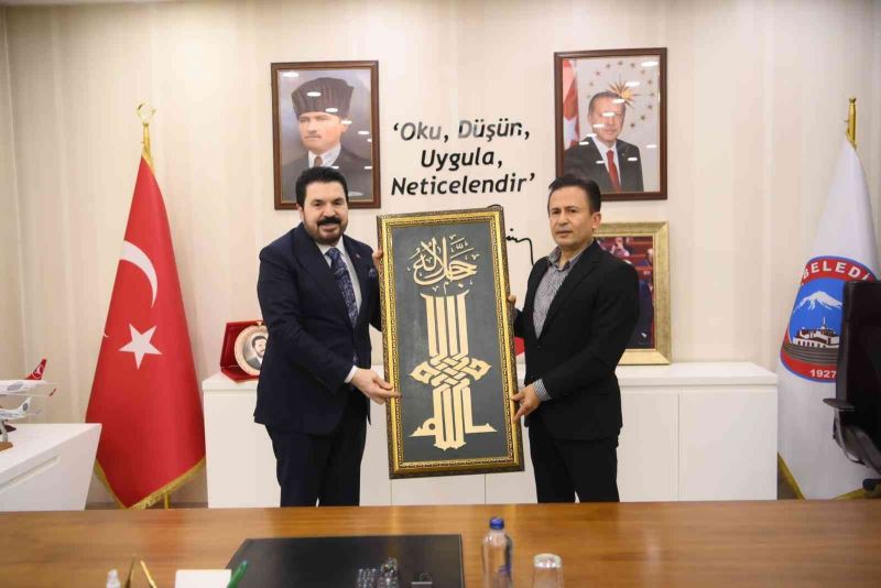 Tuzla Belediye Başkanı Yazıcı,  Ağrı Valisi Varol ve Belediye Başkanı Sayan’ı ziyaret etti
