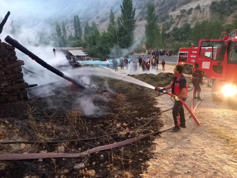 Hakkari itfaiyesi 8 bin 199 olaya müdahale etti
