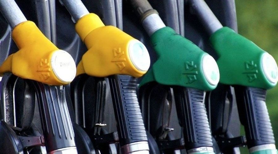 Motorin ve benzinin Litre fiyatı ne kadar? Benzin ve motorine indirim sonrası akaryakıt fiyatları ne kadar olacak?