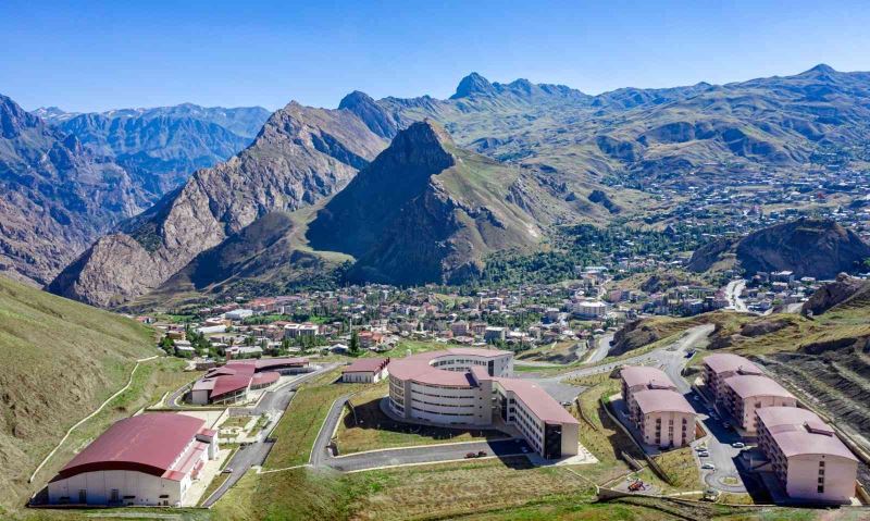 Hakkari Üniversitesi 7 bölümde ilk defa öğrenci alacak
