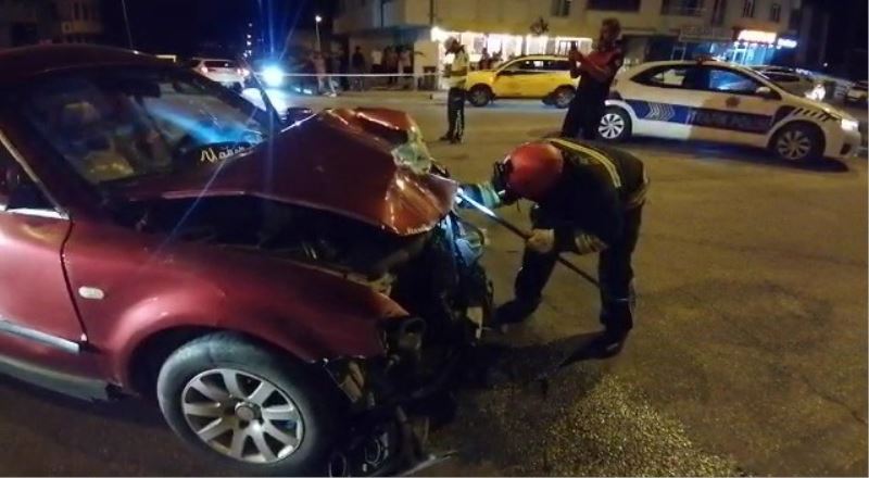 Erzincan’da iki aracın çarpışması sonucu 4 kişi yaralandı
