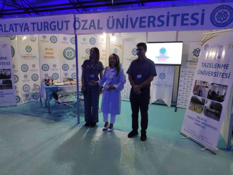 25’inci Kayısı Festivali Fuarında Turgut Özal Üniversitesi de stant açtı
