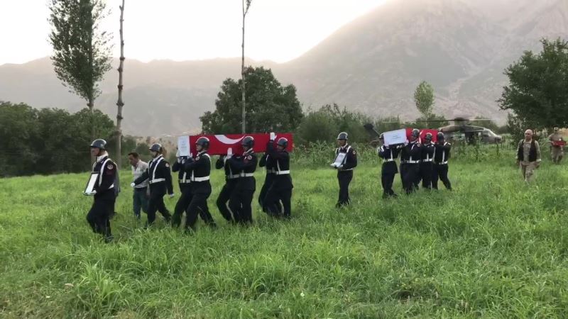 Pençe-Yıldırım Harekatı’nda şehit düşen 4 güvenlik korucusu son yolculuğuna uğurlandı
