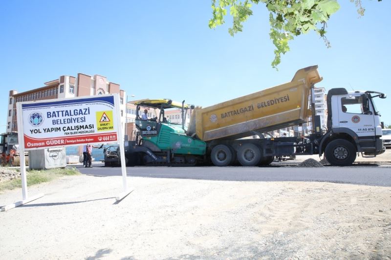 Battalgazi’deki göz kamaştıran ulaşım yatırımları sürüyor
