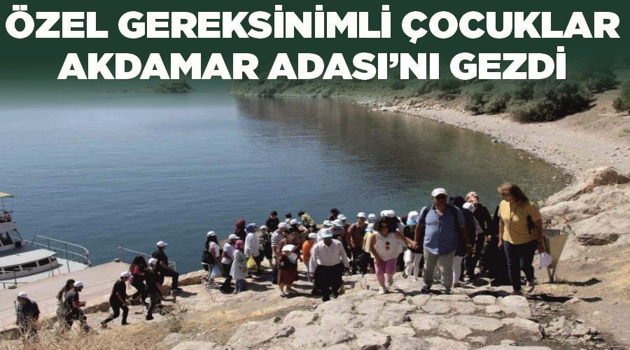 Özel gereksinimli çocuklar Akdamar Adası’nı gezdi