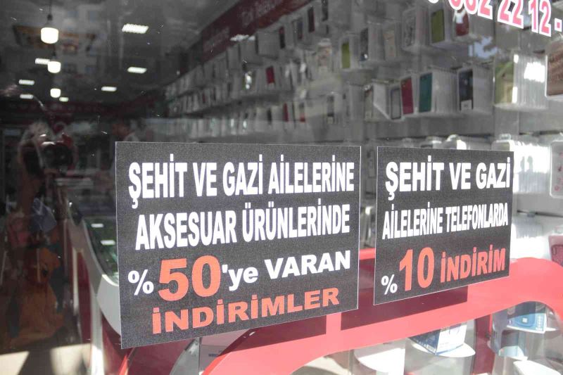 Telefon satıcısından şehit ve gazi ailelerine jest
