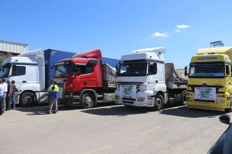 Erzurum’dan Pakistan’a 4 yardım tırı gönderildi
