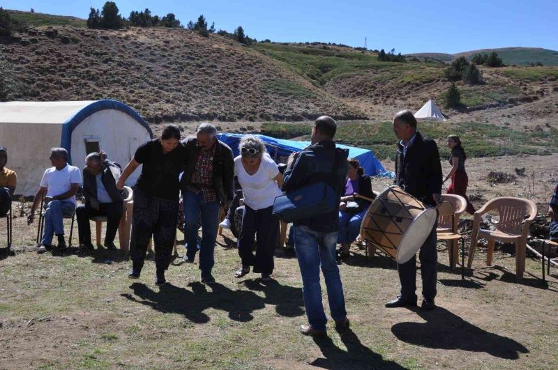 Terörden arındırılan Tunceli yaylarında artık davul zurna sesi yükseliyor
