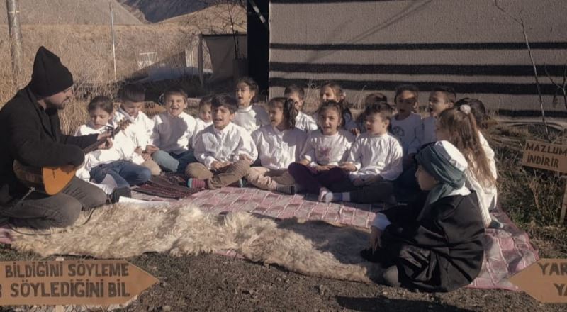 İlkokul öğrencileri Yunus Emre’yi andı
