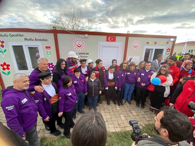 Aşkale Çimento deprem bölgesine desteğini sürdürüyor
