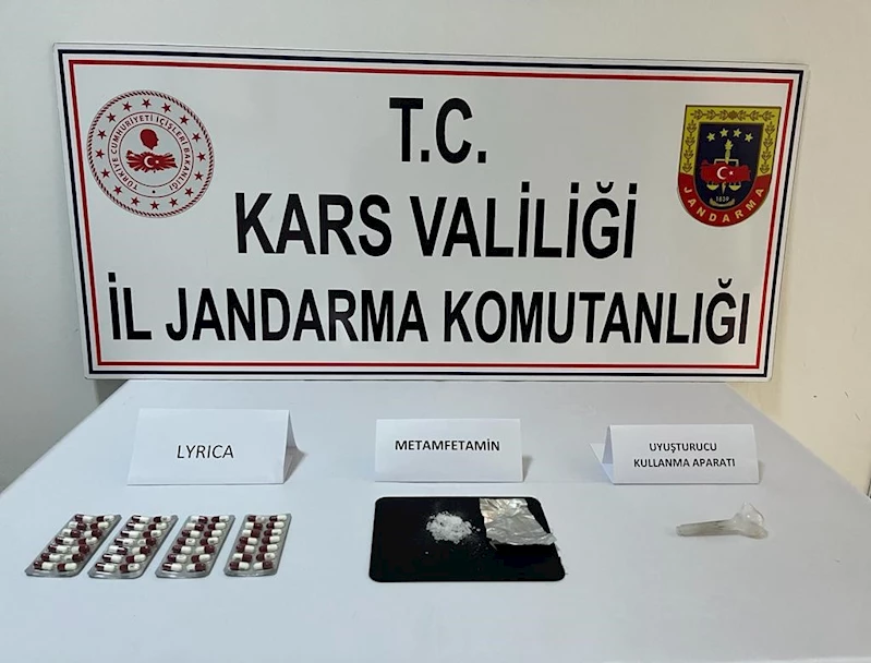 Kars’ta jandarma uyuşturucu tacirlerine göz açtırmıyor
