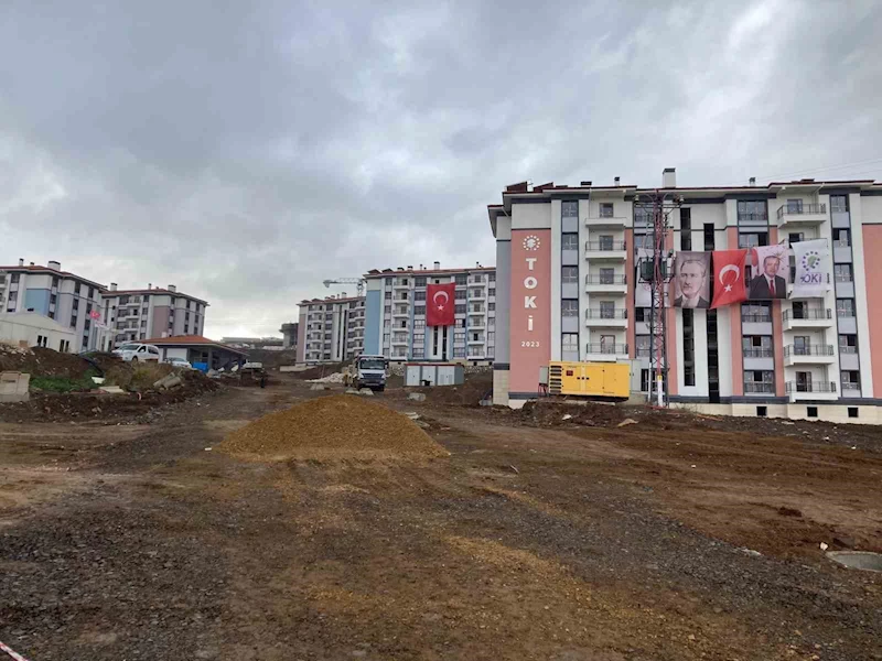 Malatya’da yıl sonuna kadar 4 bin 225 afet konutu afetzedelere teslim edilecek
