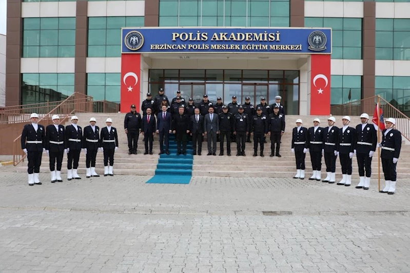 Polis adaylarına 