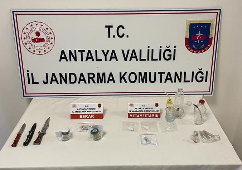 Antalya’da jandarmadan uyuşturucu operasyonu: 11 şüpheli yakalandı
