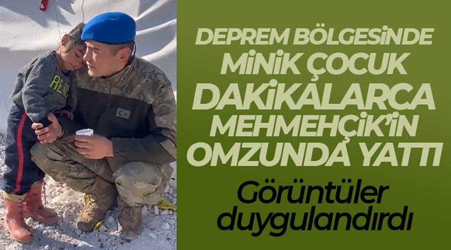 Minik çocuk dakikalarca Mehmetçik’in omzunda yattı