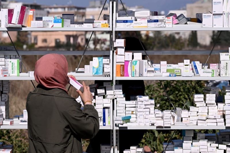 Çalışma ve Sosyal Güvenlik Bakanlığı, depremin ardından çeşitli tedbirleri uygulamaya koydu
