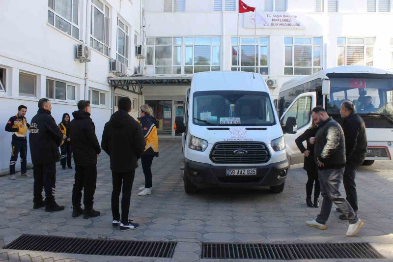 Kırklareli’nde 34 gönüllü sağlık personeli deprem bölgesine uğurlandı
