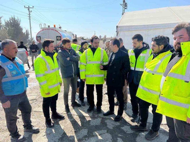 Tuzla Belediyesi, Hatay’a konteyner kent kuruyor
