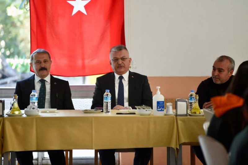 Antalya Valisi Ersin Yazıcı: “154 bin 86 depremzede misafirimizi ağırlıyoruz”
