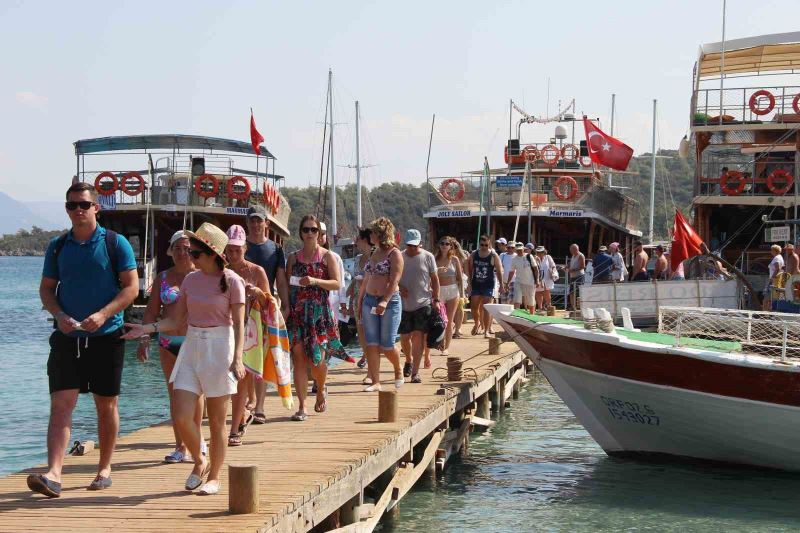 Muğla 2023’e rekor turist ile başladı
