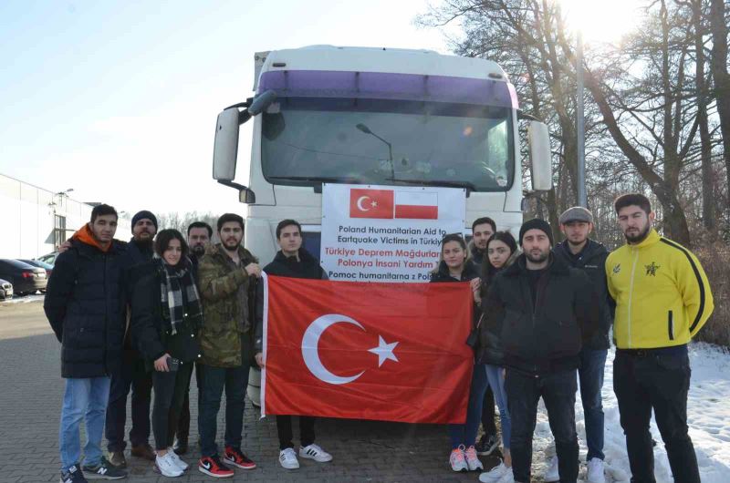 Polonya’dan ilk yardım tırı Türkiye’ye yola çıktı
