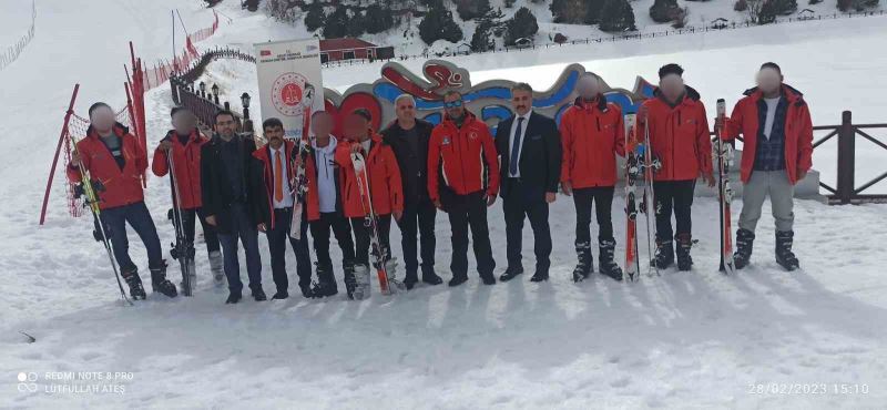 Erzincan’da yükümlülere yönelik kayak etkinliği düzenlendi
