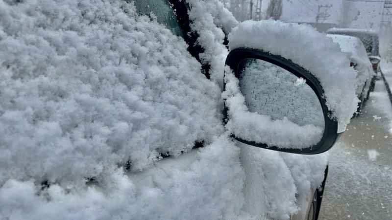 Bahara hazırlanan Ağrı’da kar sürprizi
