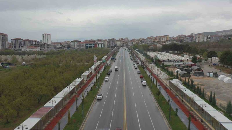 Yeşilyurt’ta geçici iş yerlerinin kurulumu tamamlandı
