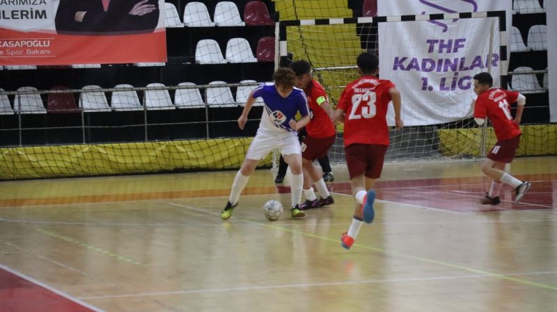 Elazığ’da Futsal İl Şampiyonası başladı
