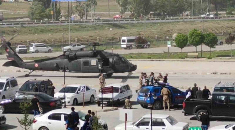Operasyonda rahatsızlanan asker helikopterle hastaneye yetiştirildi
