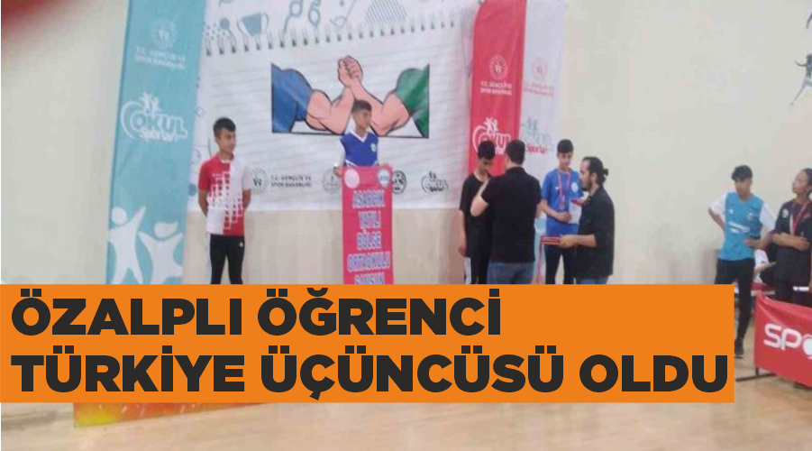 Özalpli öğrenci Türkiye üçüncüsü oldu