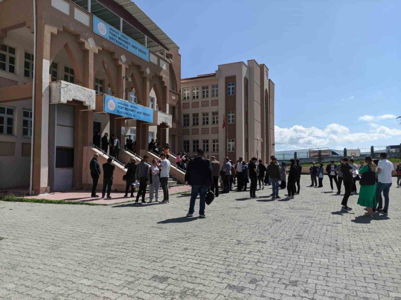 Ardahan’da üniversite adaylarının YKS heyecanı
