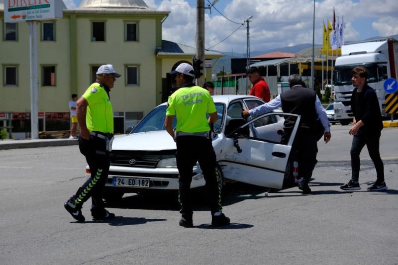 Erzincan’da 15 günde 84 adet trafik kazası oldu
