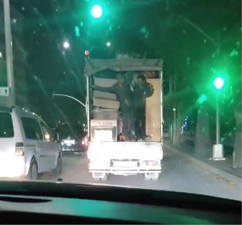 Elazığ’da trafiği tehlikeye atan 13 araca ceza kesildi
