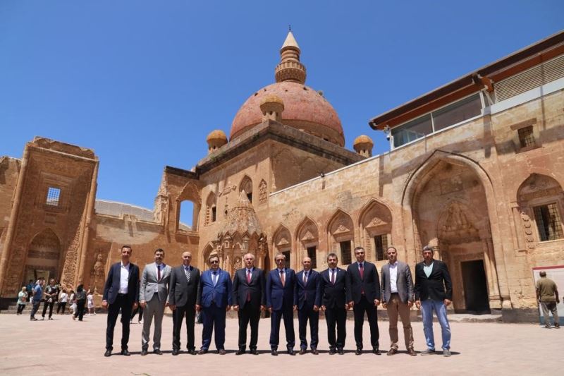 Yargıtay Başkanı Mehmet Akarca, İshakpaşa Sarayı’nı ziyaret etti

