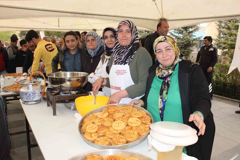 Coğrafi işaretli tüm yemekleri yapıyorlar
