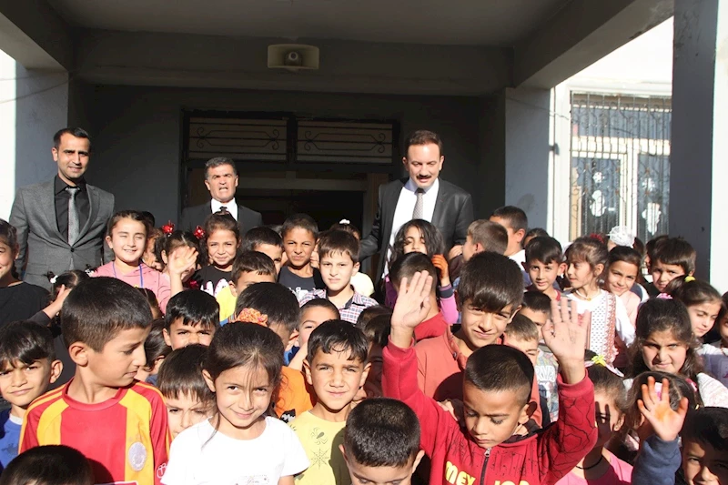 Kaymakam Bayram, öğrenci ve öğretmenlerle bir araya geldi
