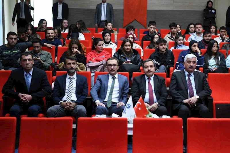 MTÜ’de Cumhuriyetin 101. yılı konferansı
