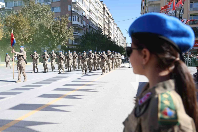 Elazığ’da Cumhuriyet’in 101. yılı coşkuyla kutlandı
