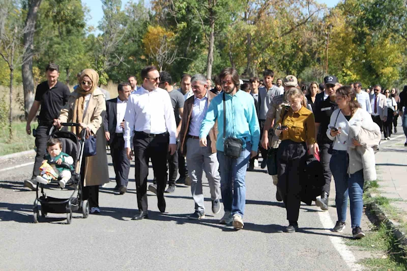 Malazgirt’te “Dünya Yürüyüş Günü” etkinliği
