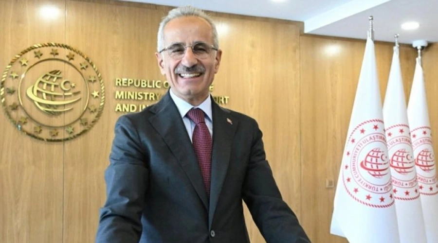 Bakan Abdulkadir Uraloğlu, Van