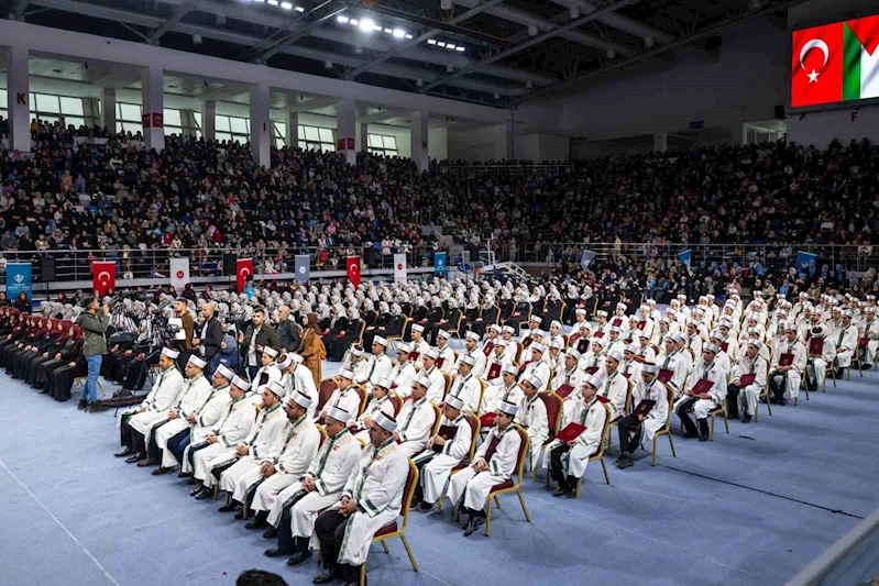 Malatya’da 244 hafızlık öğrencisi icazet belgesi aldı
