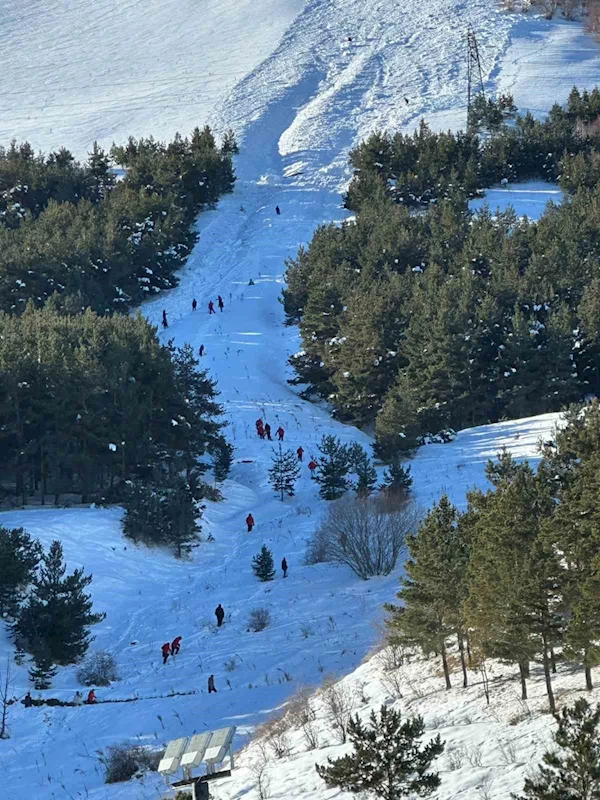 Palandöken’de çığ: 1 ölü, 3 yaralı
