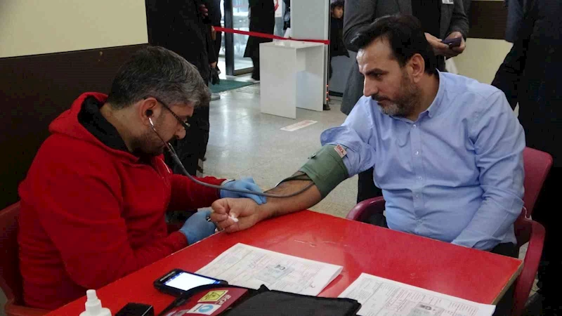 Van’da kan bağışına yoğun ilgi