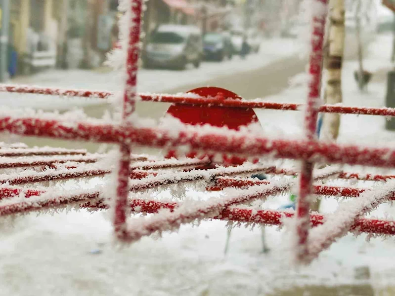 Sibirya soğukları Ardahan’ı dondurdu
