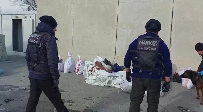 Erzincan’da 55 kilo uyuşturucu ele geçirildi
