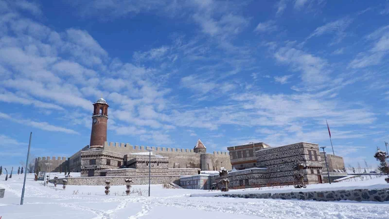 Erzurum’da pazara kadar yağış var
